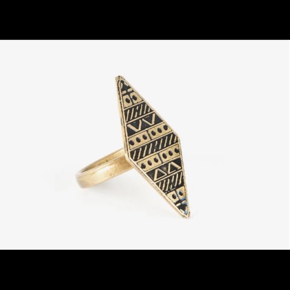 NWT! Mata Traders De La Sol Ring in Gold